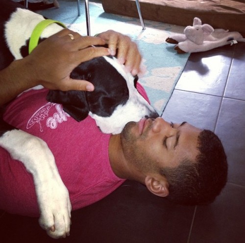 Russell WIlson Loves His Dog